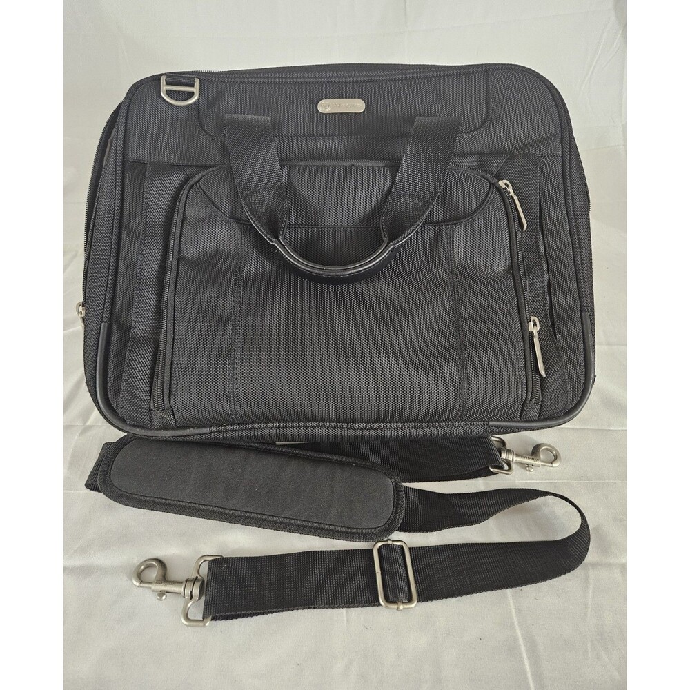 Targus TBT04401-01 Black Laptop Carry Case Travel Bag 16” Used One Time